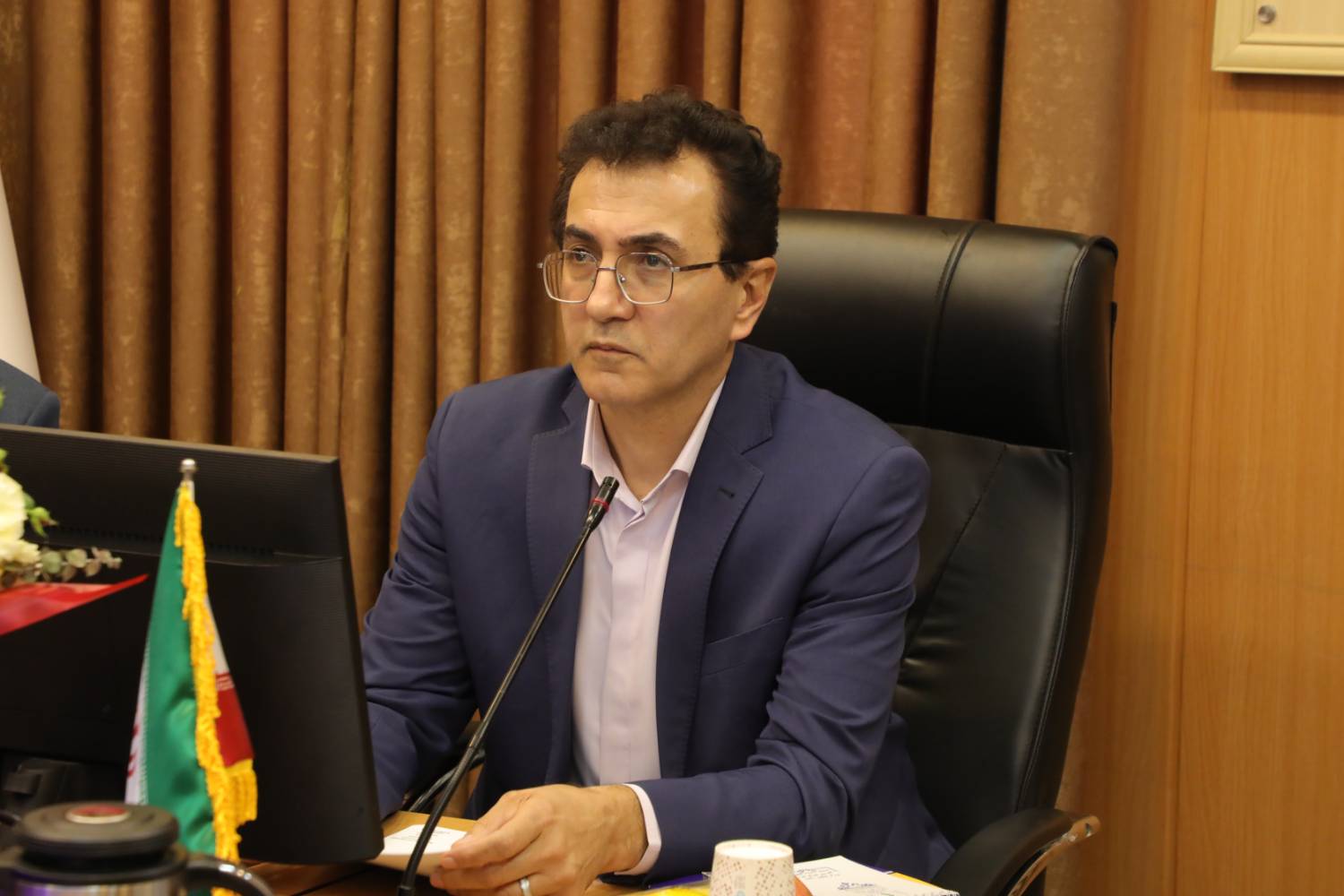 پیگیری مطالبات در اوج روزهای بمباران با قوت ادامه داشت